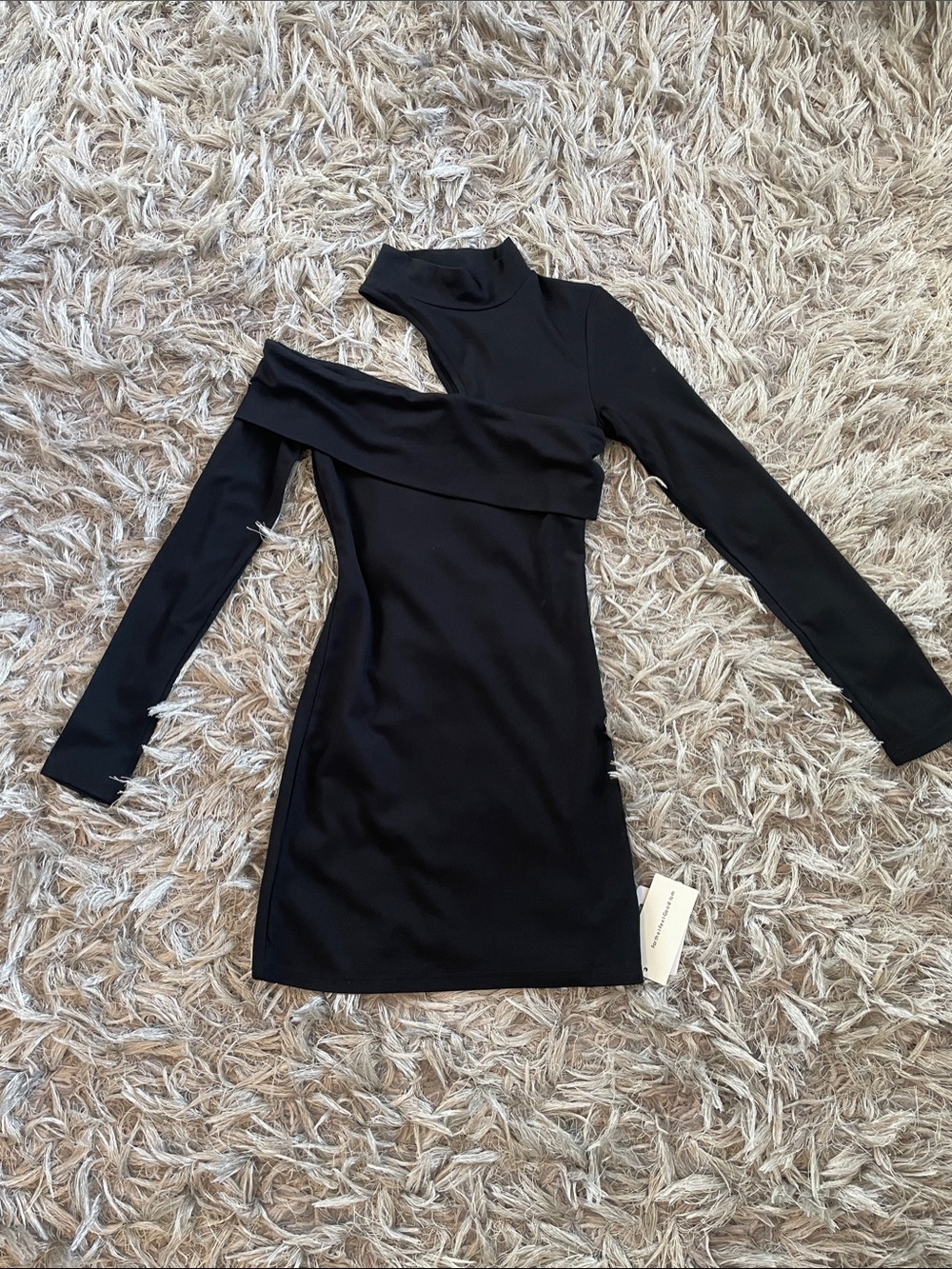 Commense Black One-Shoulder Long Sleeve Bodycon Dress